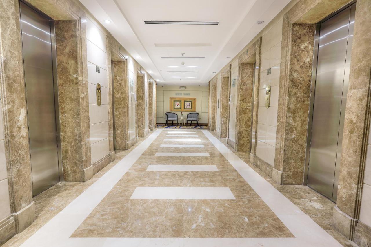 อีลาฟ ออล มาชาเออร์ โฮเต็ล มากกาห์ Hotel Mecca ภายนอก รูปภาพ The building's interior