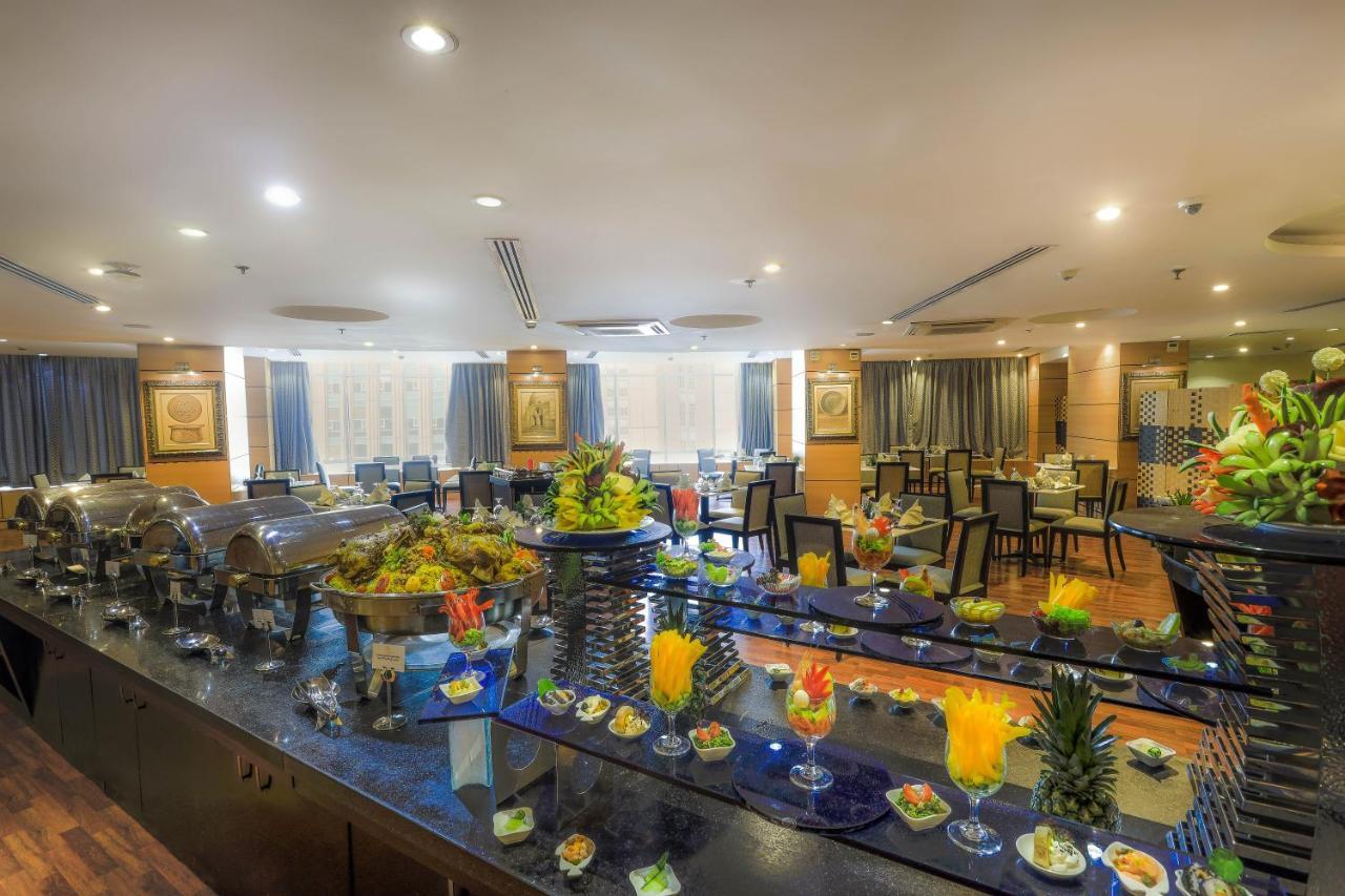 อีลาฟ ออล มาชาเออร์ โฮเต็ล มากกาห์ Hotel Mecca ภายนอก รูปภาพ The restaurant