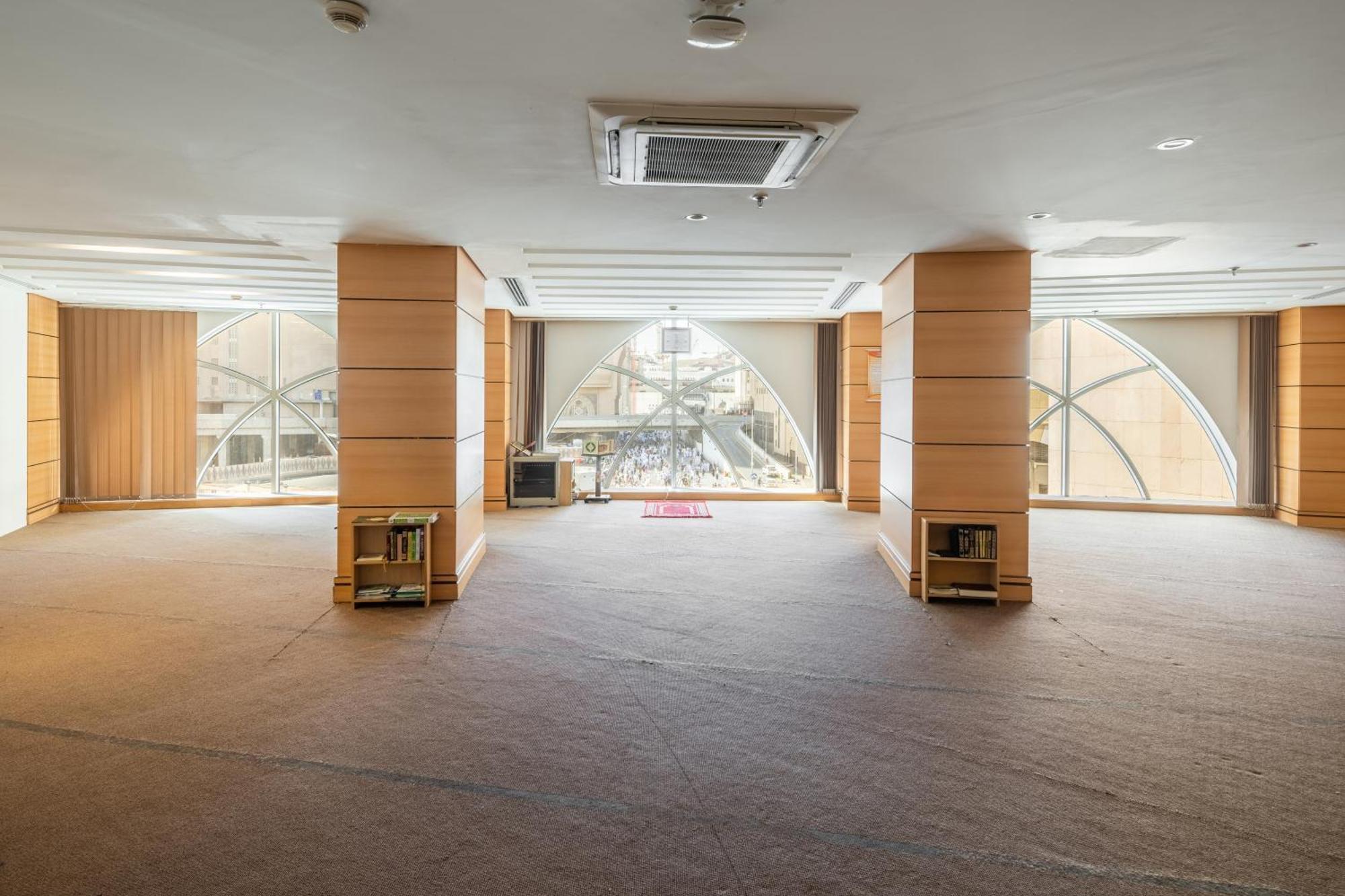อีลาฟ ออล มาชาเออร์ โฮเต็ล มากกาห์ Hotel Mecca ภายนอก รูปภาพ Interior of the mosque