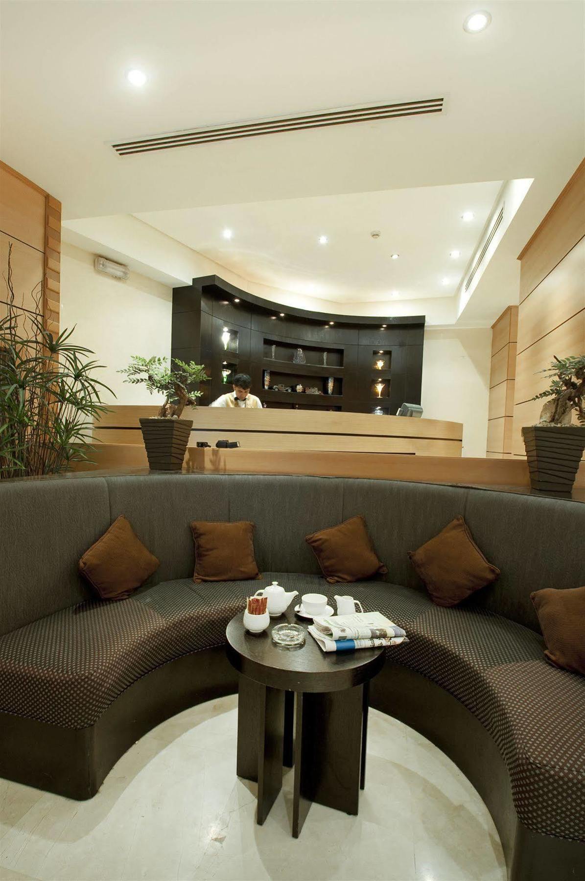 อีลาฟ ออล มาชาเออร์ โฮเต็ล มากกาห์ Hotel Mecca ภายนอก รูปภาพ Reception area